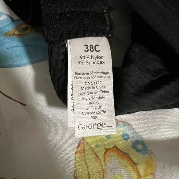 Woman’s bra - Picture 2 of 3